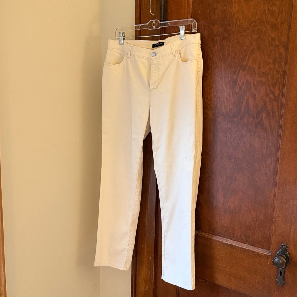 Lafayette 148 New York Women’s Light Tan Chinos